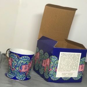 Lilly Pulitzer Elephants on Display mug